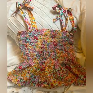 J- crew top size M perfect for summer time !!